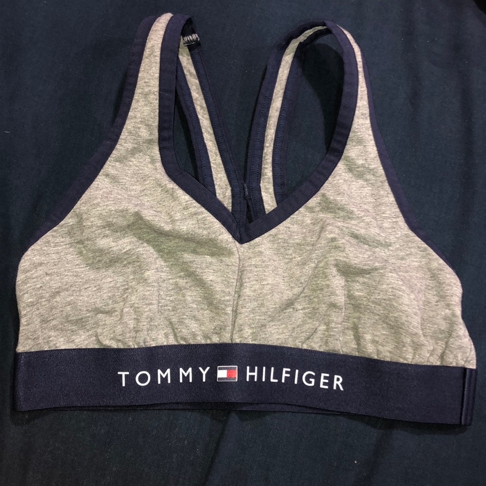 Tommy Hilfiger Sports Bra